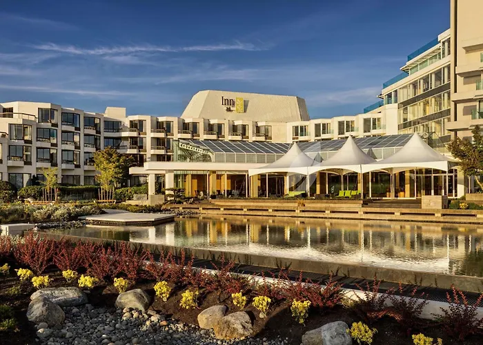 Inn At Laurel Point